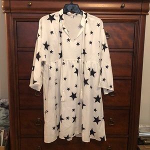 NWOT Women’s dress size M